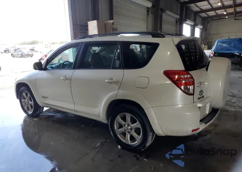 2011 Toyota Rav4 Limited z USA, uszkodzony, nr VIN 2T3DF4DV9BW157148